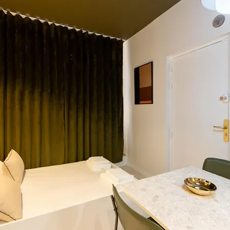 Apartman Aboukir, Centre