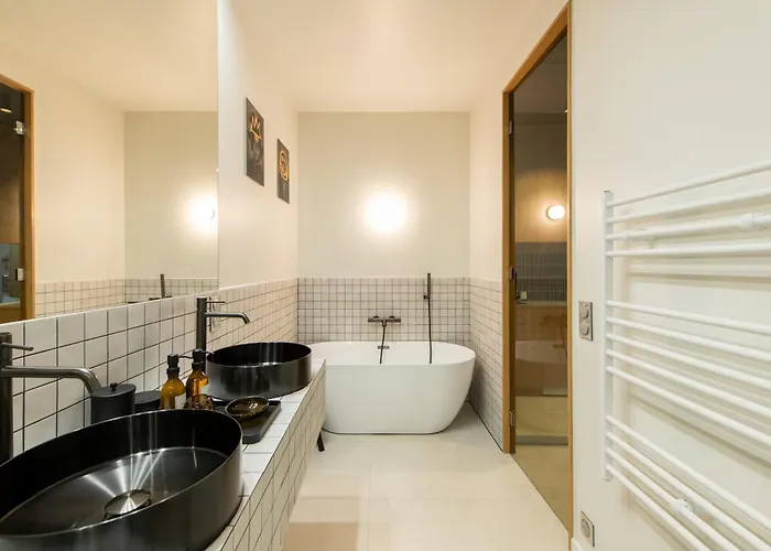 Aboukir, Centre * Paříž