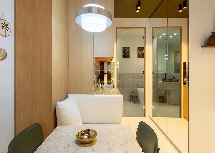 Aboukir, Centre Apartment